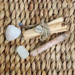 Rose Quartz and Selentite Crystals with Himalayan Sea Salt Balance Bundle